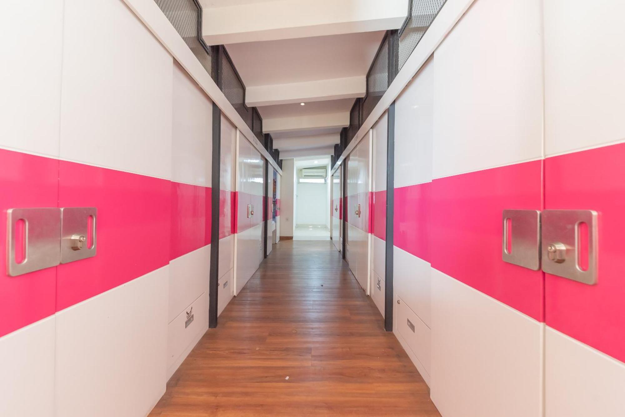 Reddoorz Hostel At Kiara Cozy Kircon Bandung Esterno foto